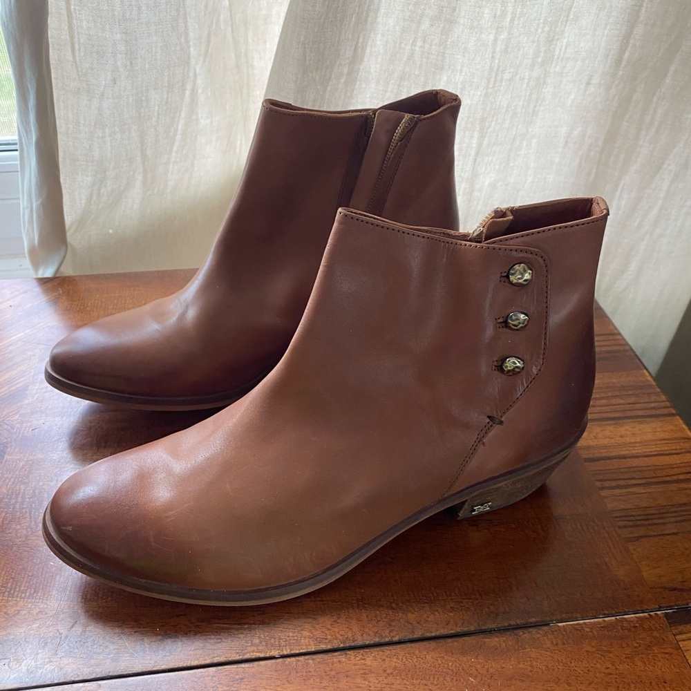 Sam Edelman Paila Bootie • Cognac • Size 8.5